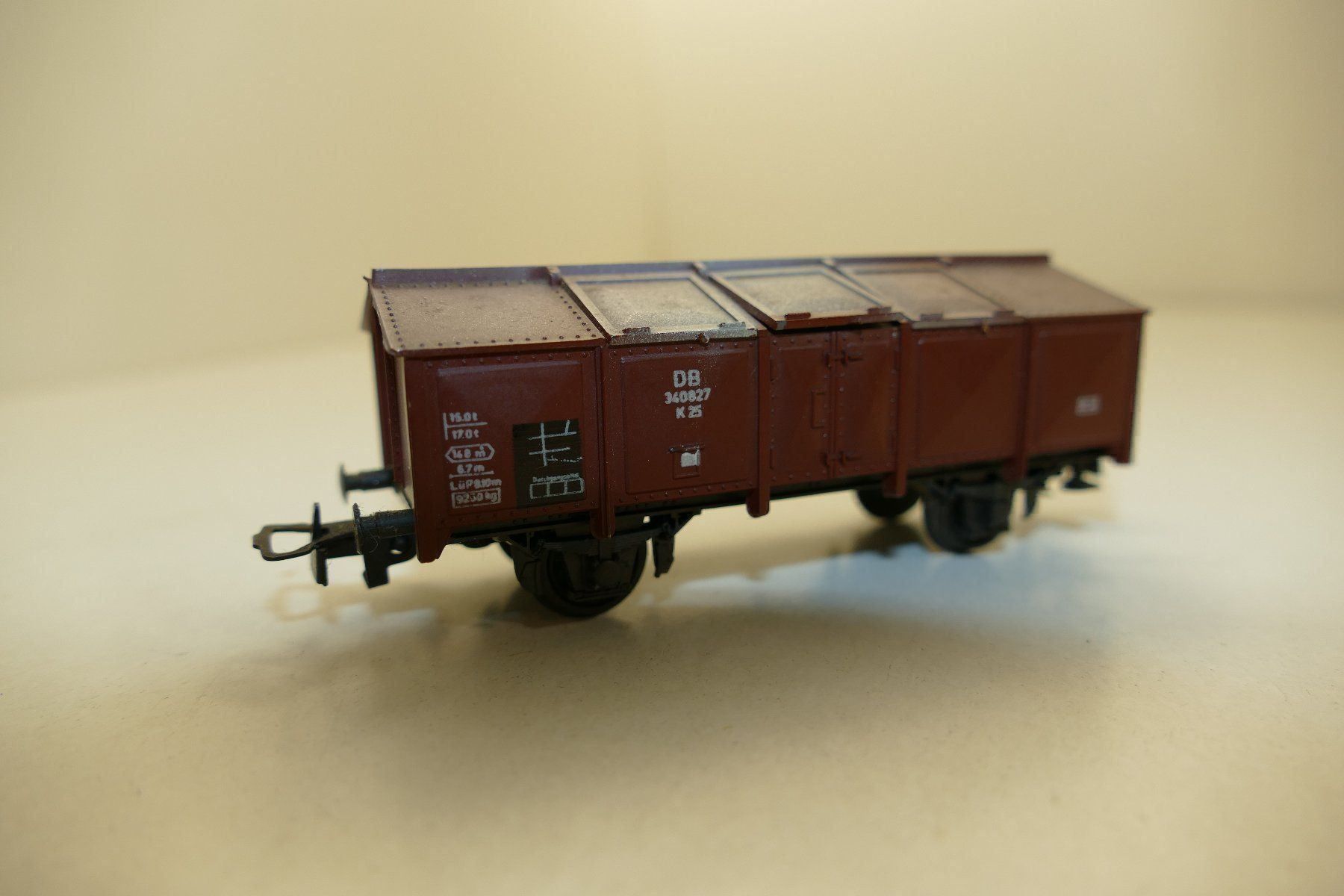 Roco Modellini di ferrovie: Roco H0: DB Klappdeckelwagen Typ K 25 – Usato da Niederhasli venduto da rail-duerst