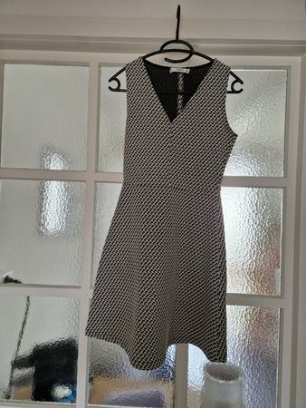 Schönes Kleid von Mango, Grösse S