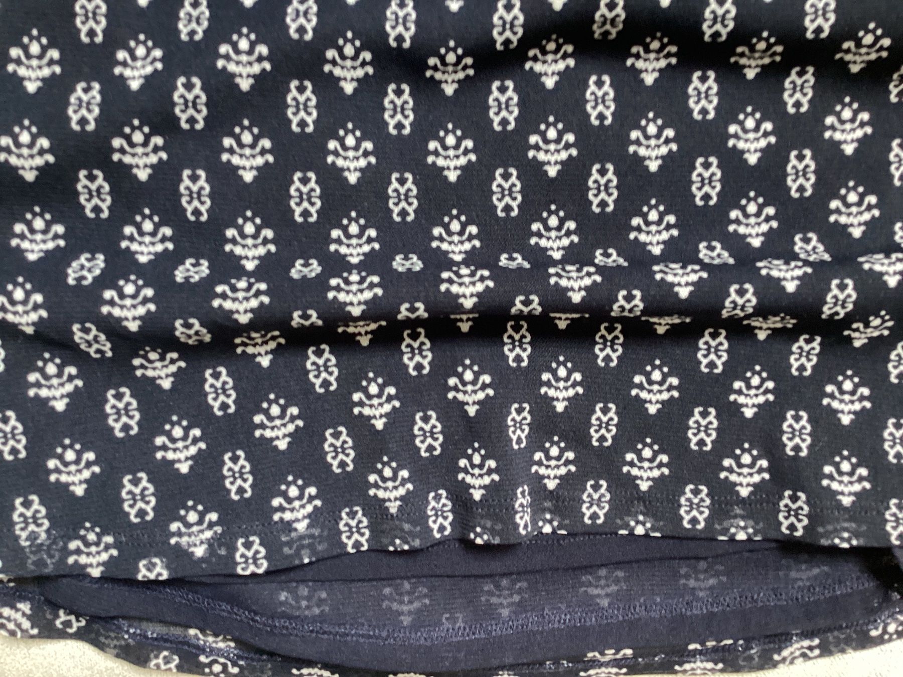 Comma Top: Schön & leicht Top  von Comma, Gr.36, blau mit Muster, – Usato da Homberg b. Thun venduto da Homata 4
