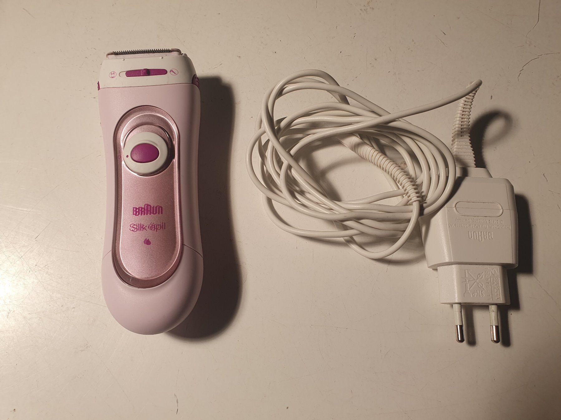 Braun Epilatori: Braun Epiliergerät – Usato da Zürich venduto da loosebone