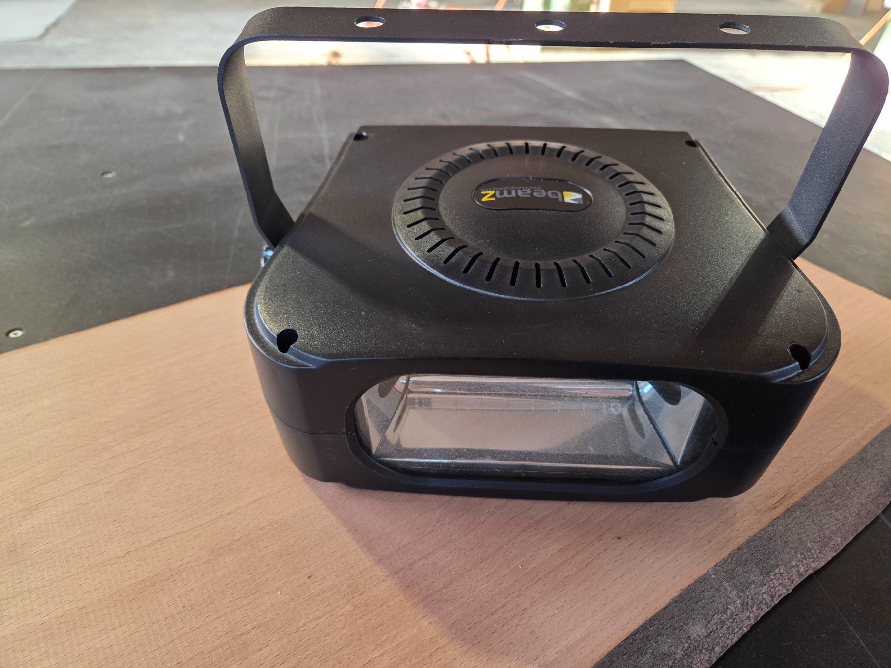 Lampade: BeamZ Stroboscope 150W – Usato da Aigle venduto da Kel-Menuiserie 1