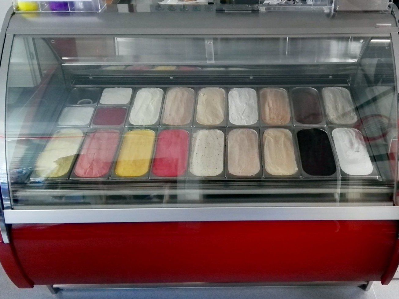 Vetrine: Eisvitrine Ventura XP 99 – Usato da St.Gallen venduto da dan_kd8f 1