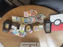 Lot cartes Pokémon et accessoires 