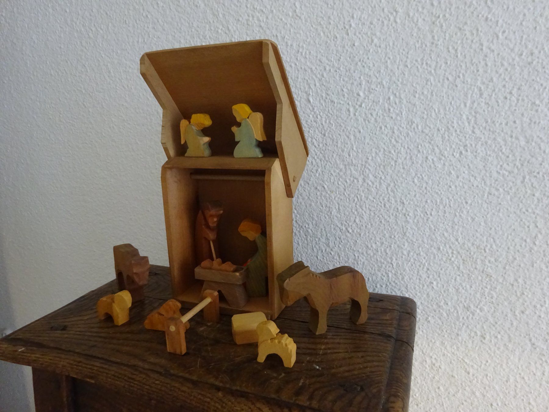 Sculture & Statue: Ostheimer Krippe / alte Serie, vollständig – Usato da Esslingen venduto da eintagammeer 2