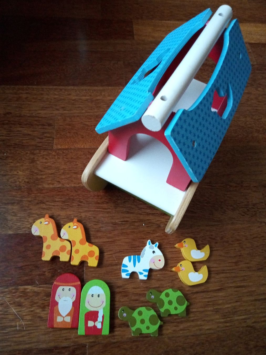 Giocattoli: Holz Arche Noah mit Tierfiguren – Usato da Büren SO venduto da swelch 3