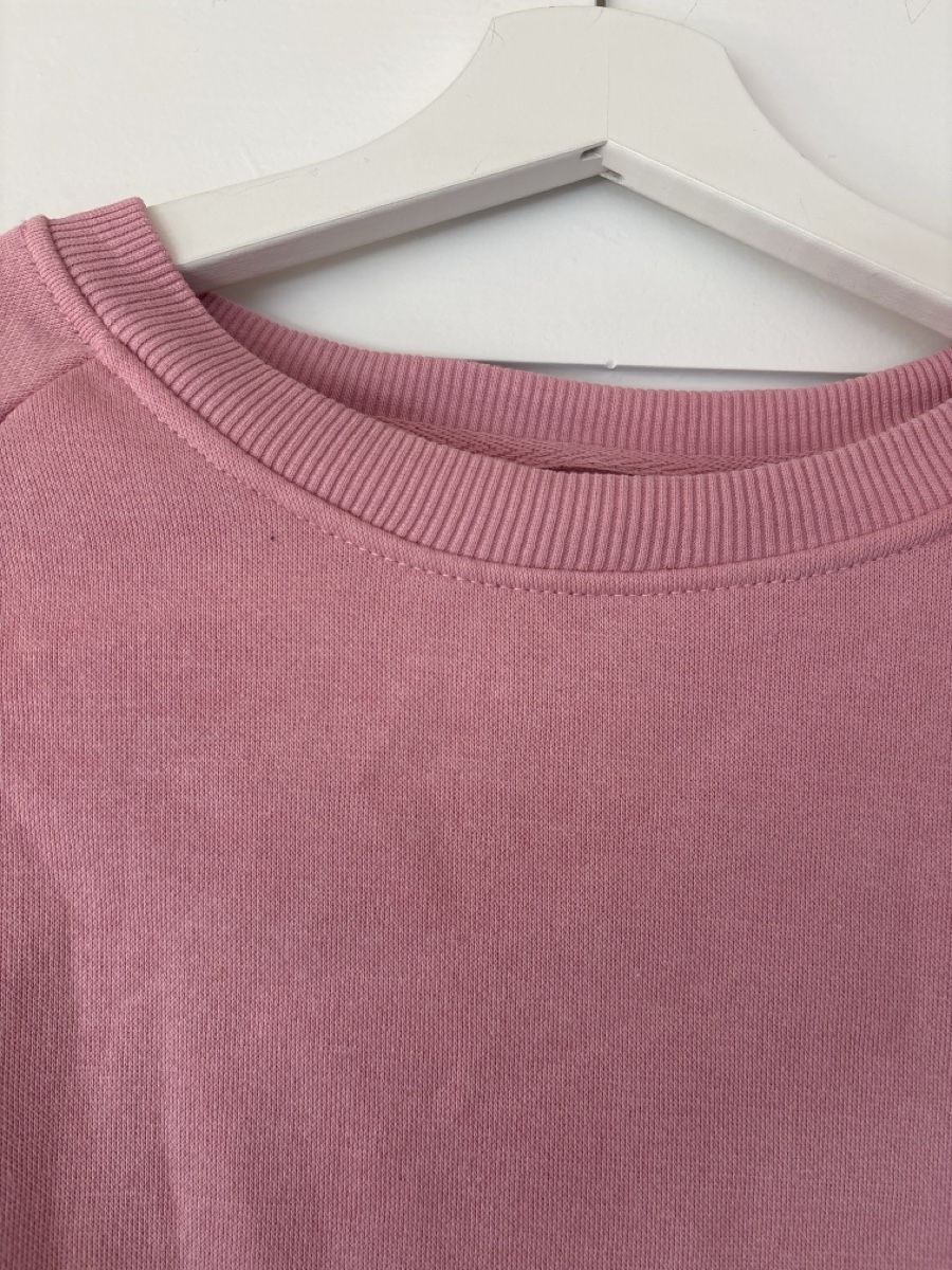 Pullover & Sweatshirts: Damen Pullover rosa Rundhalsausschnitt  – Neu (gemäss Beschreibung) aus Wallisellen von lea_k9fx 1