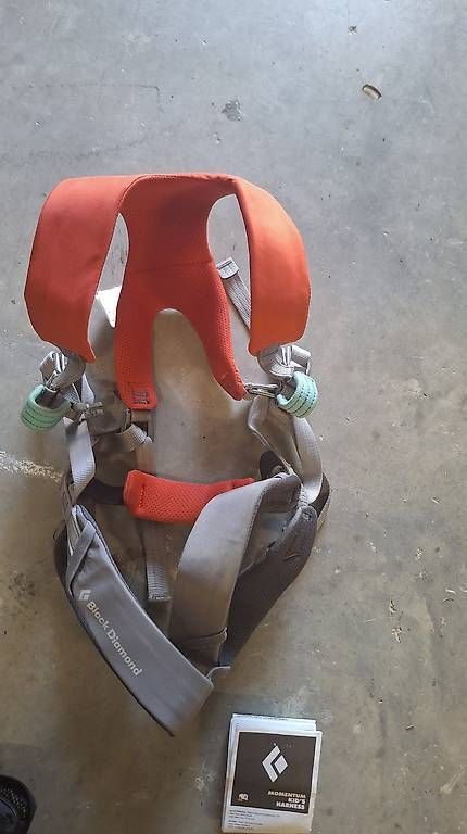 Attrezzatura da arrampicata: Baudrier enfant – Usato da La Place (Ayent) venduto da mainjin