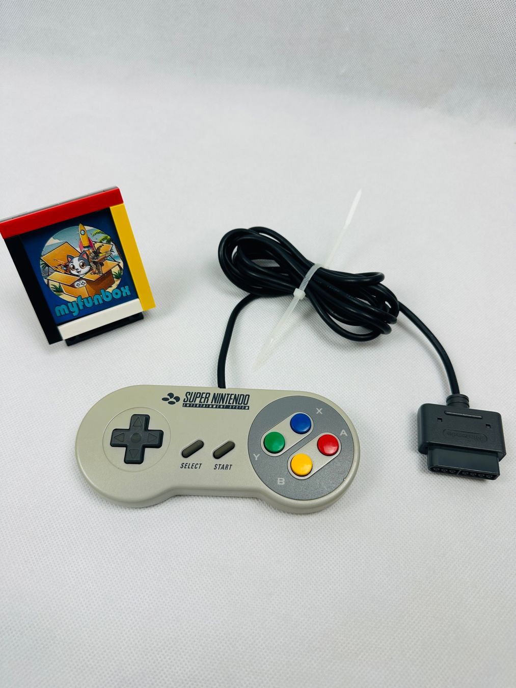 Nintendo Controller: SNES Original Controller /  Pad / Vintage – Usato da Kappel SO venduto da MyFunBox