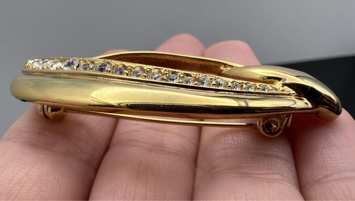Broschen & Nadeln: Vintage Strass vergoldene Brosche – Gebraucht aus Lamone von LaCantinaMagica 5