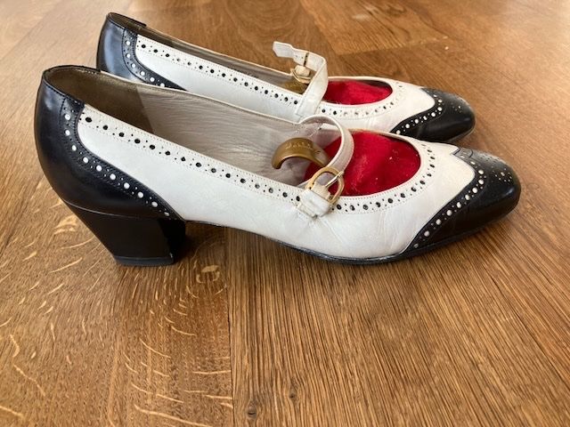 Bally Scarpe da donna: Bally Schuhe – Usato da Egerkingen venduto da Clearwaterbeach 1