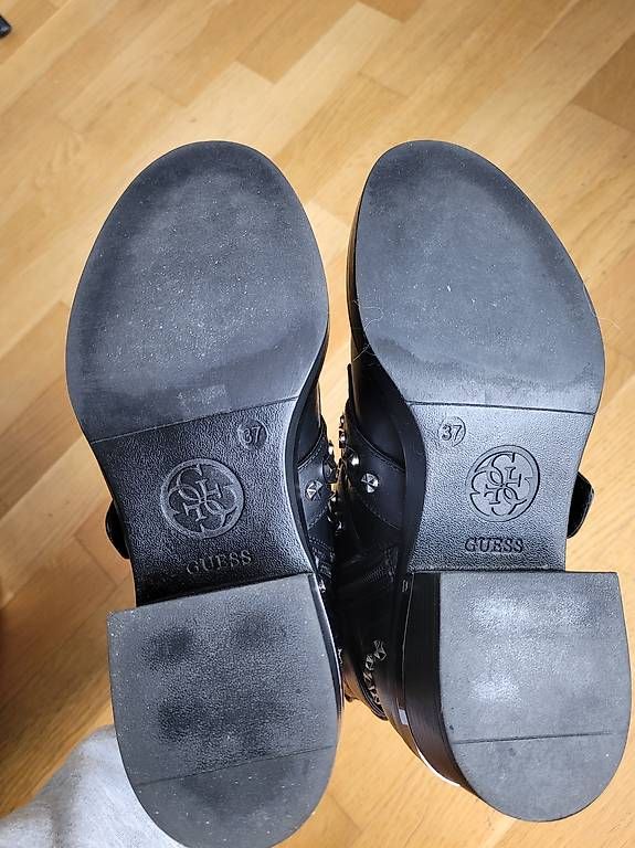 Scarpe da donna: Guess Stiefeletten Gr. 37 – Usato da Boll venduto da ttr-fun 2
