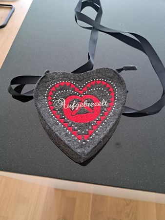 Dirndltasche