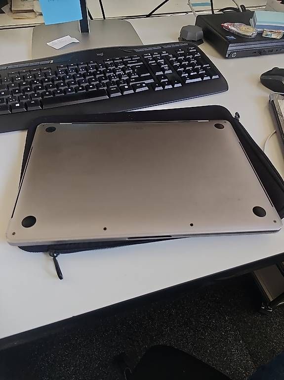 Apple Notebook: MacBook Pro 2018 (nuova batteria) – Usato da Locarno venduto da gilsousa 4