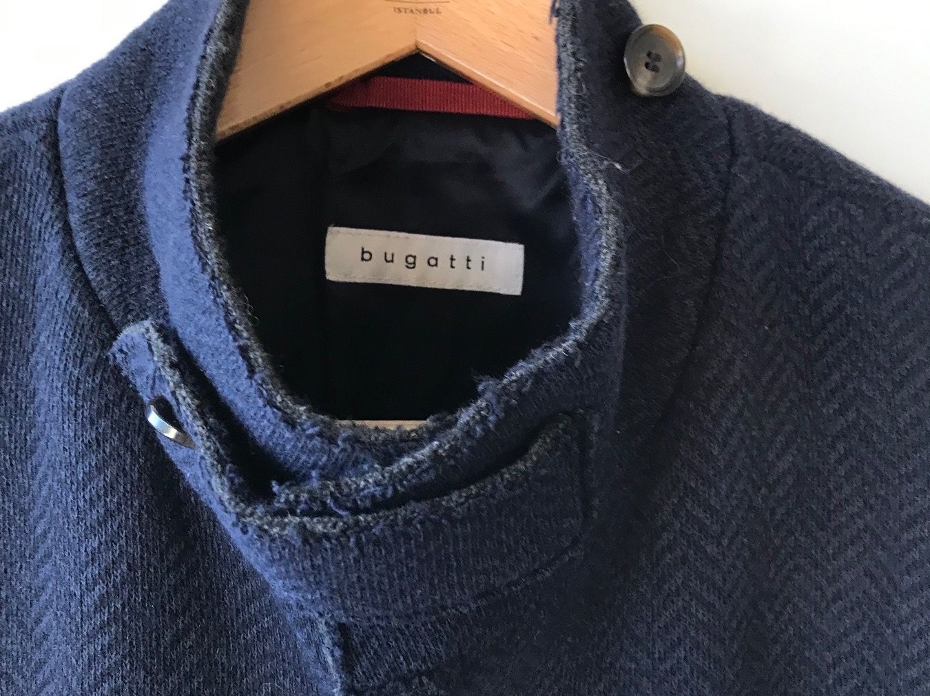 Bugatti Giacche: Bugatti veste pour hommes taille 50 – Usato da Grimisuat venduto da eliseba88