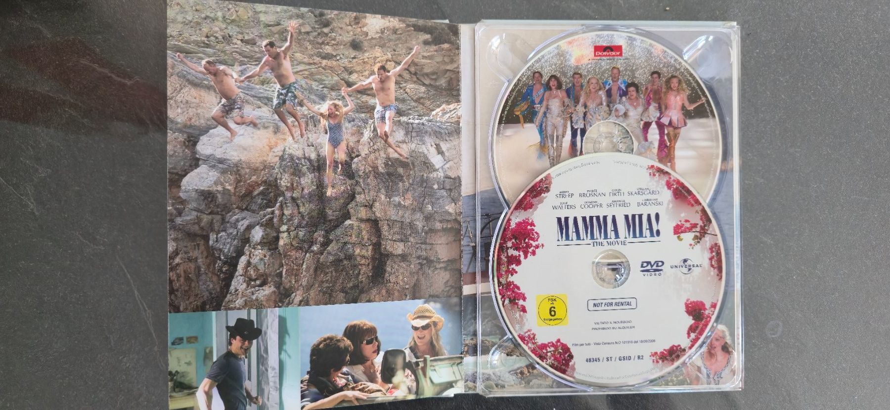 Tutti i DVDs: Mamma Mia Deluxe Version mit Soundtrack – Nuovo (secondo la descrizione) da Zürich venduto da Enver90