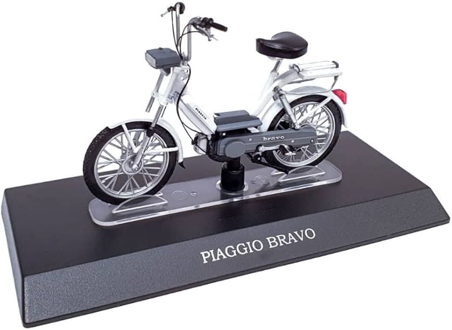 Kits de montage: Piaggio Bravo , 1:18 – Neuf avec emballage d'origine à Goldach par Feivel9