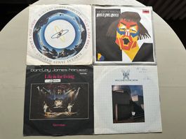 BARCLAY JAMES HARVEST tolle rare Singles Info Kleber Kult