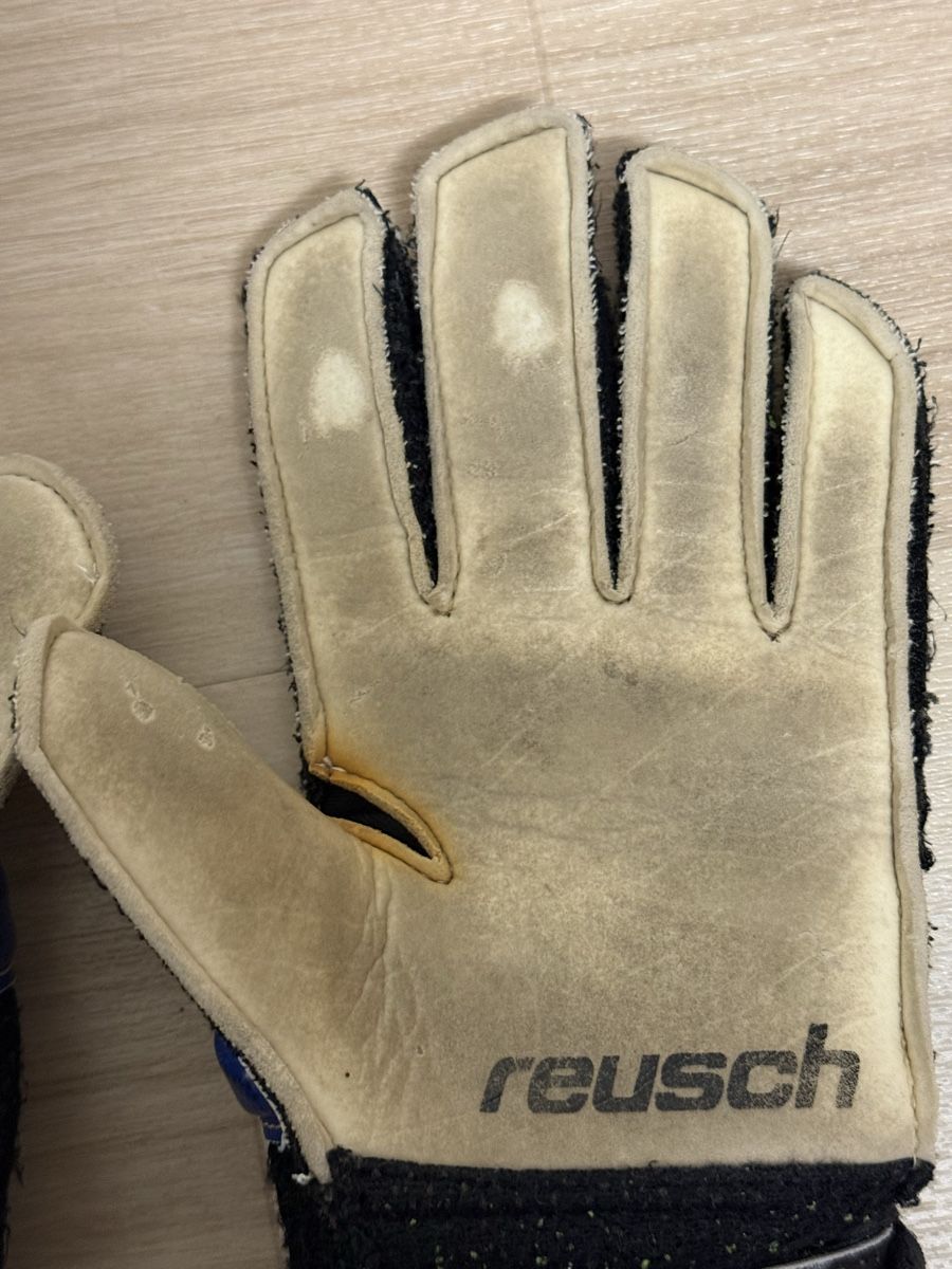Reusch Guanti: Torwarthandschuhe Reusch Kinder Grösse 7 – Usato da Binningen venduto da MichPam71 3