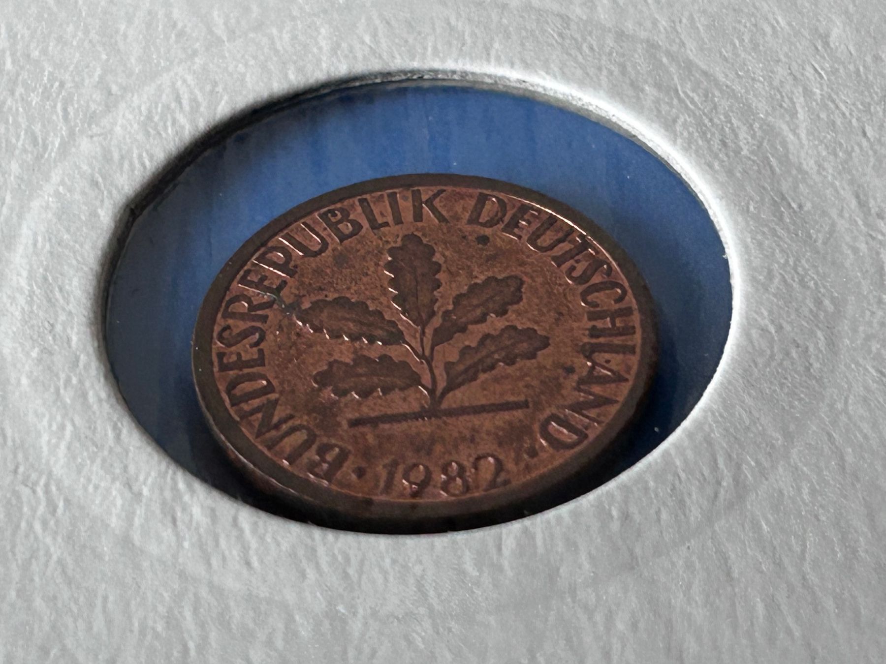 Tutti le monete: Germany - 1 Pfennig 1982 F – Usato da Corcelles NE venduto da AJKader 5