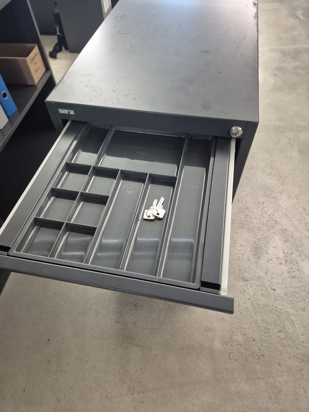 Armoires: Aktenschrank – D'occasion à Reinach BL par xDrews 2