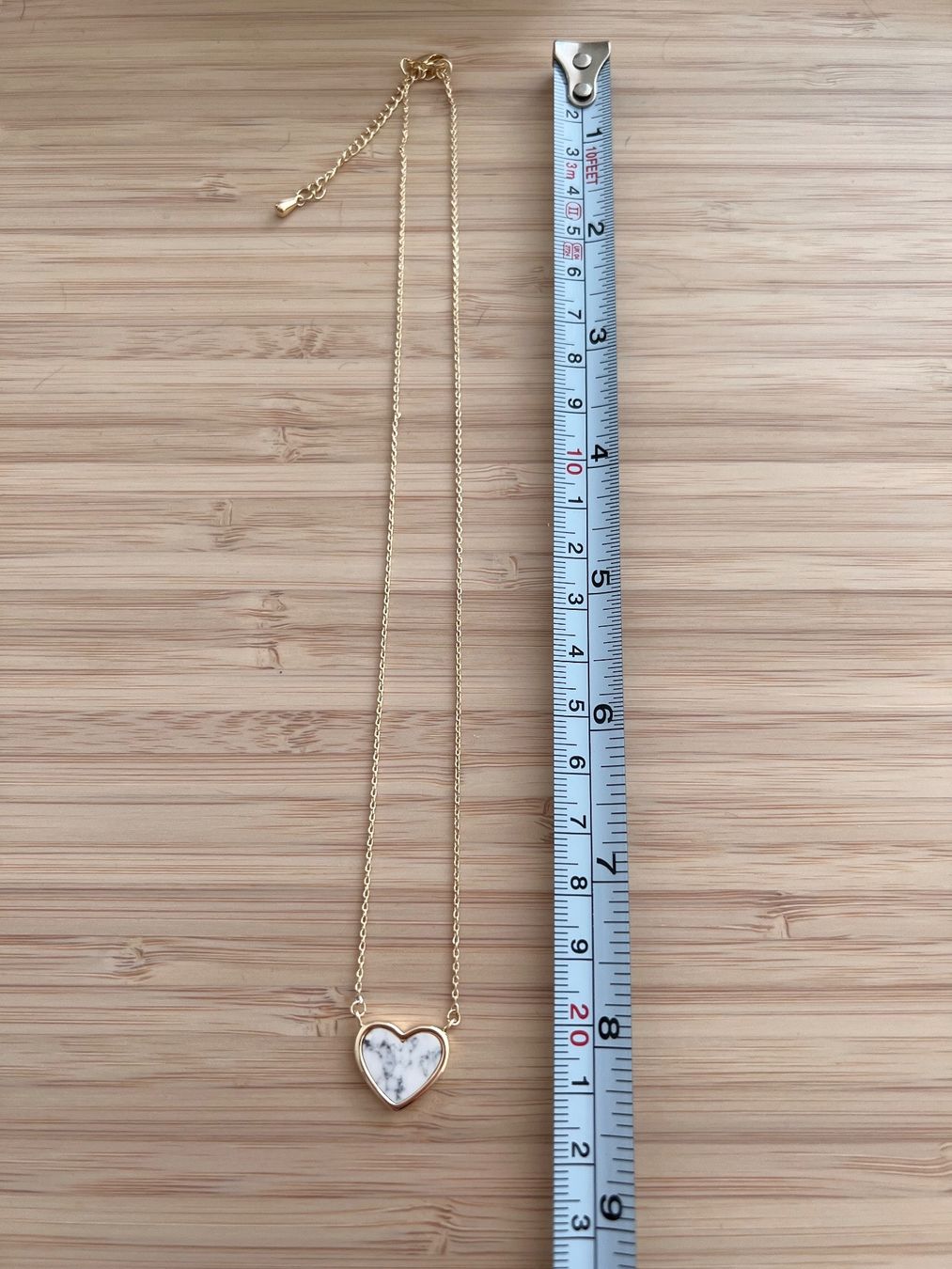 Catenine: Heart charm pendant necklace – Nuovo (secondo la descrizione) da Genève venduto da Ballpencase 1
