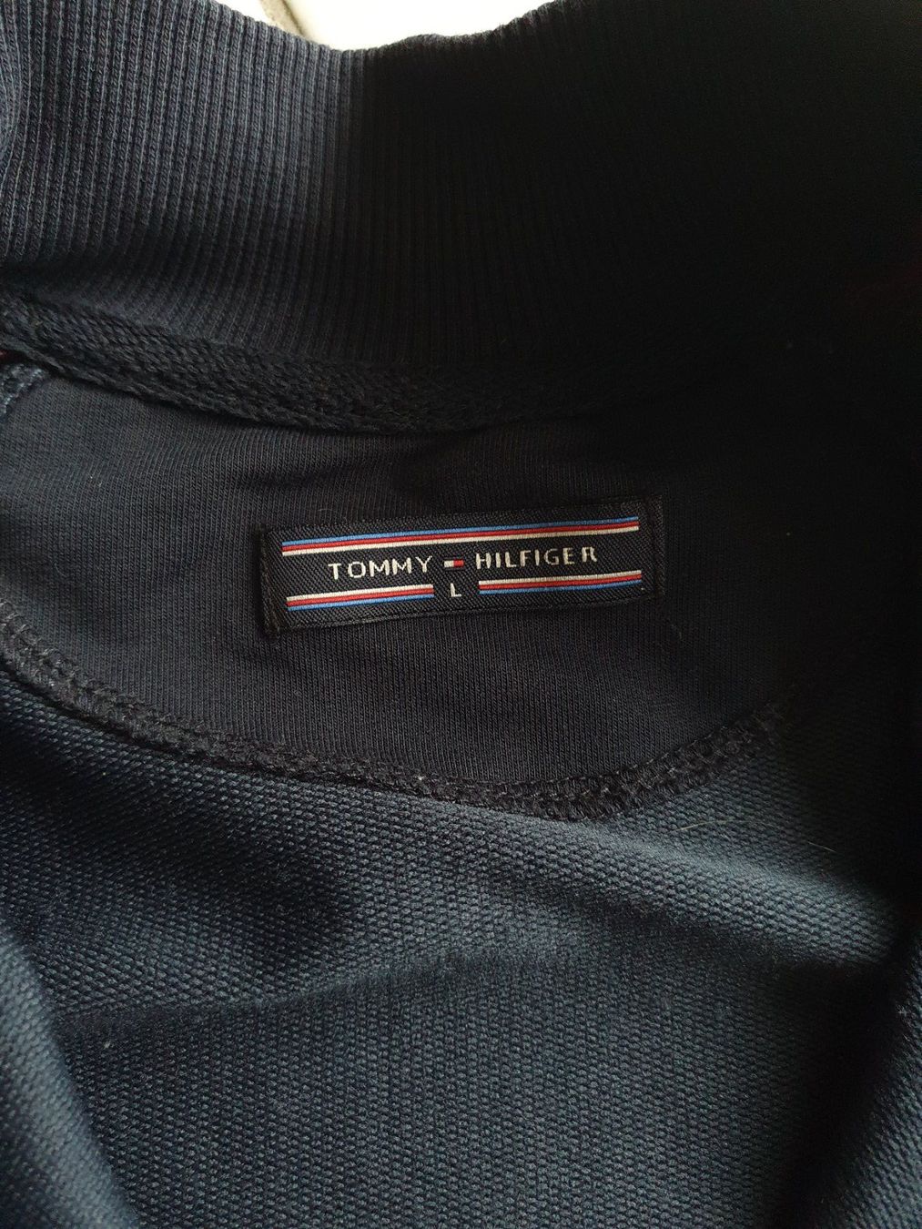 Tommy Hilfiger Completi, tute sportive e funzionali: Tommy Hilfiger Tracksuit – Usato da Bern venduto da Helays 8