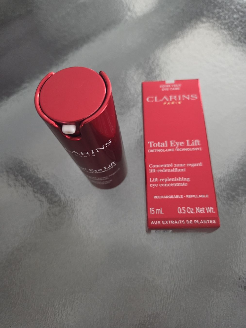 Clarins Cura del viso: Augencreme Clarins – Nuovo (secondo la descrizione) da Luzern venduto da annabelle25 2