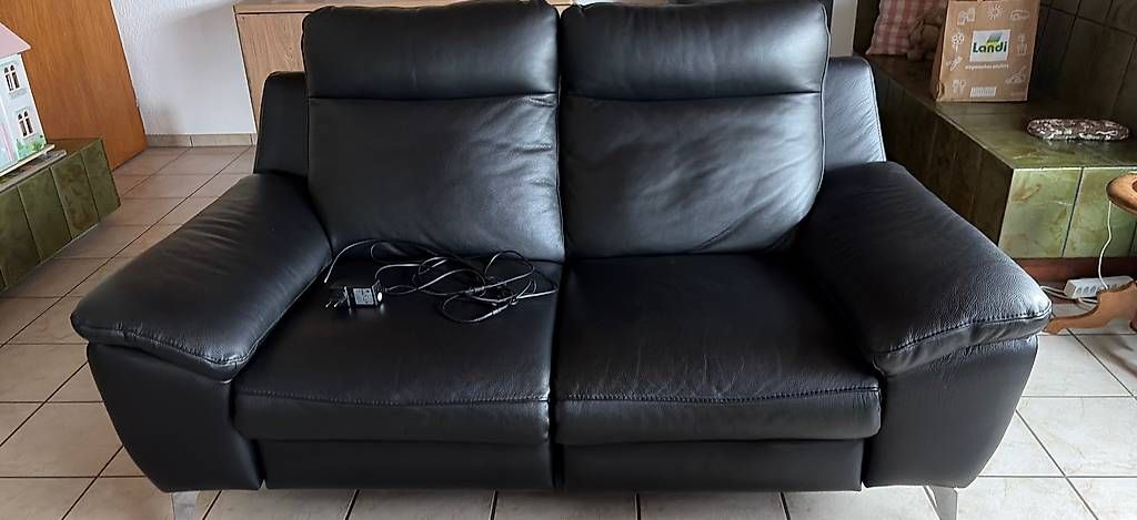 Sofas: Leder Sofa – Neuf avec emballage d'origine à Pfungen par fro_ppm6