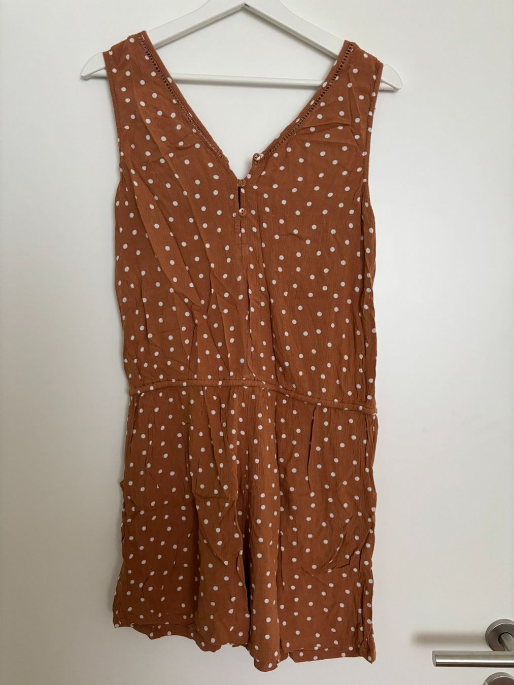 Jumpsuits: Ripcurl Jumpsuit mit Punktemuster, Grösse M – Gebraucht aus Pfäffikon ZH von sunshine9500
