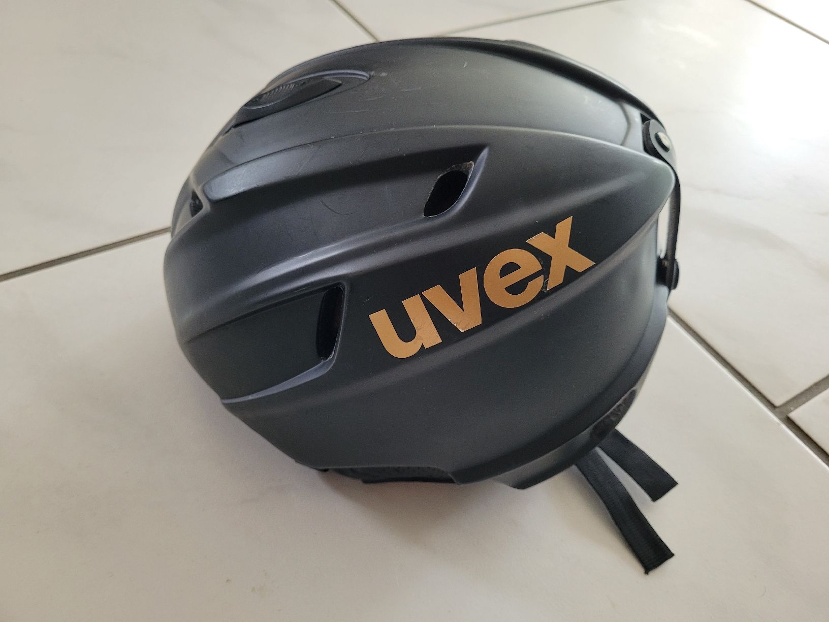 Caschi: Skihelm – Usato da Berikon venduto da Muspi