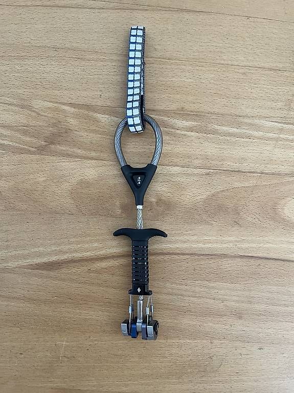 Attrezzatura da arrampicata: Black Diamond Camalot Offset – Nuovo (secondo la descrizione) da Altstätten SG venduto da YaBe02 2