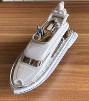 Siku Yacht