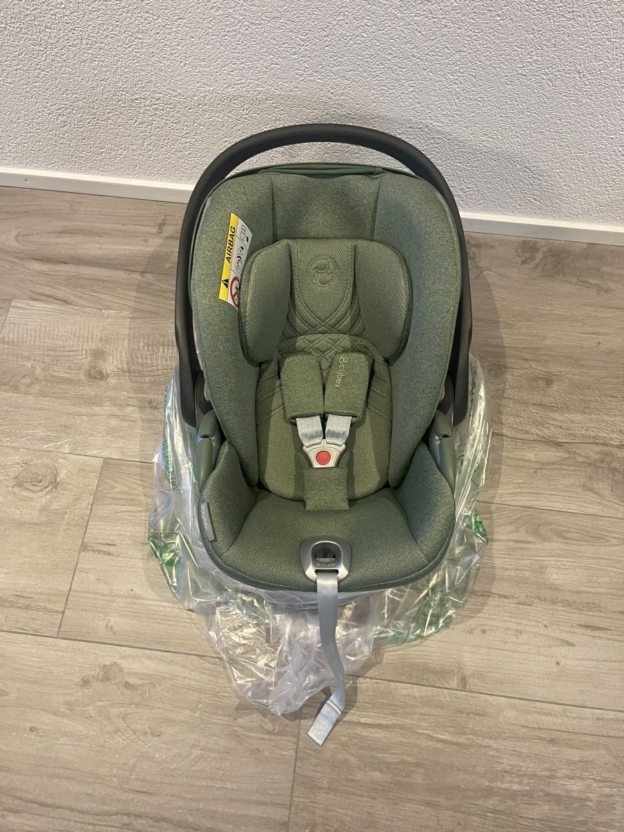 Cybex Auto-Kindersitze:  Cybex Siège auto bébé Cloud T i-Size – Gebraucht aus Remaufens von koa_mll5 2