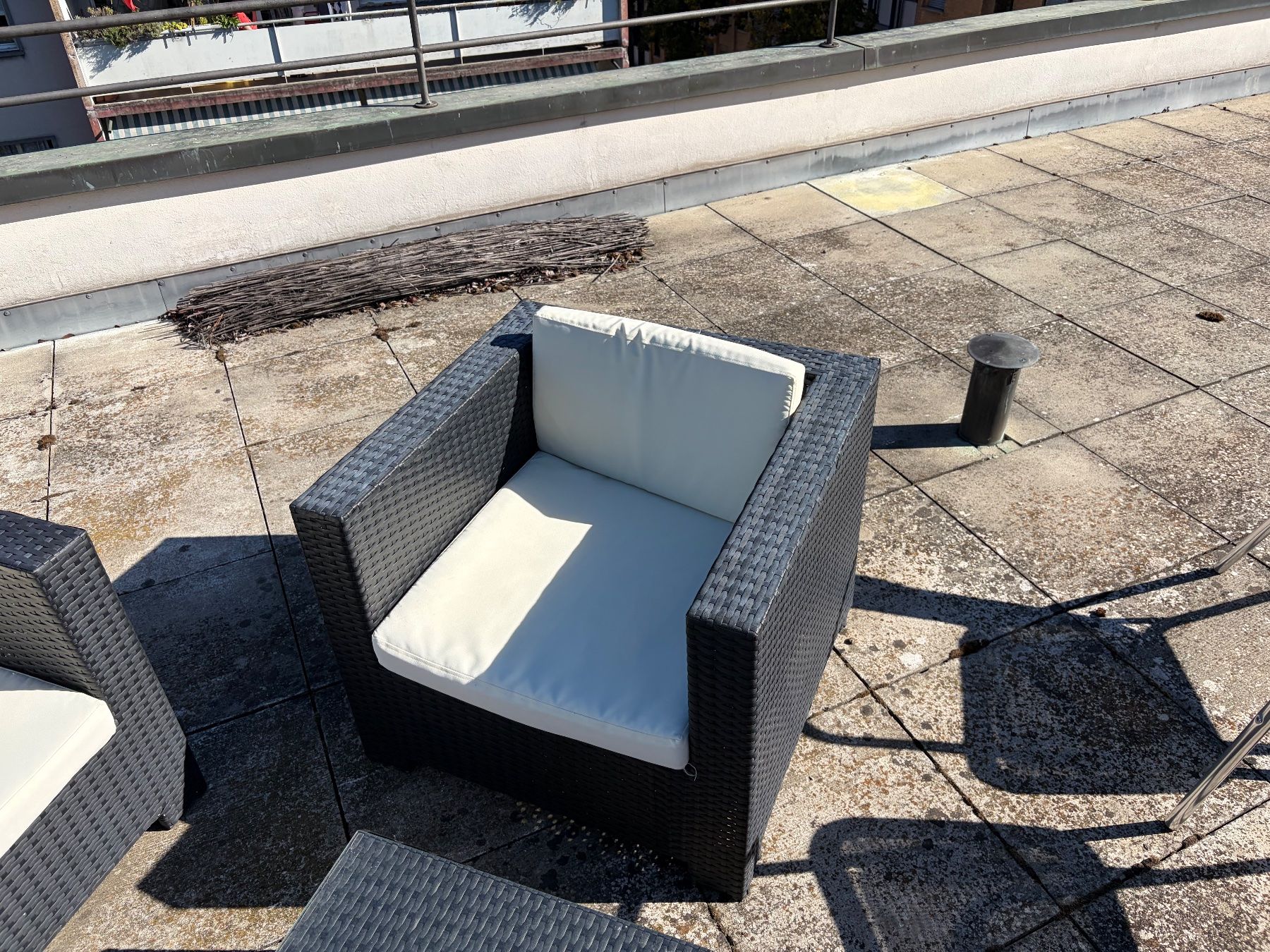 Sessel: Lounge für Terrasse, Balkon oder Garten – Gebraucht aus Bern von Cyru123 3