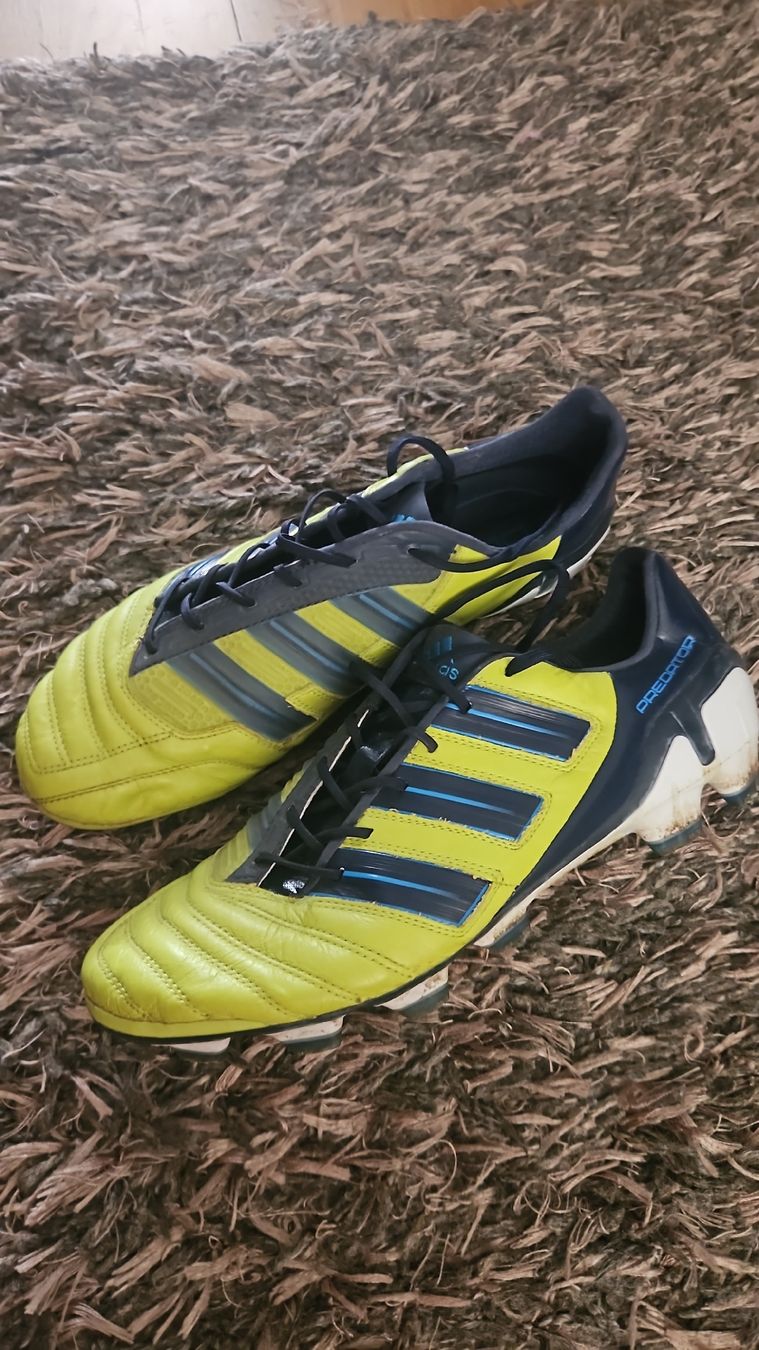Adidas Scarpe da uomo: Adidas Predator FG Nocken Gr.44 – Usato da Emmenbrücke venduto da TopGato
