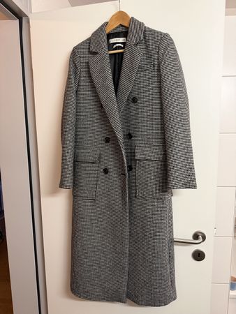 Mantel Mango kariert schwarz weiss Grösse XS wie neu, Wolle