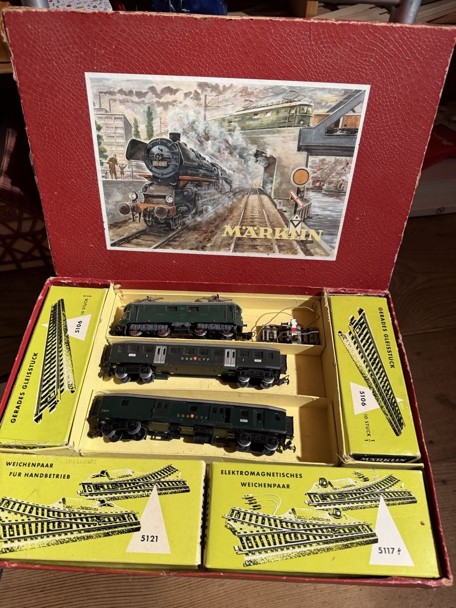 Märklin Modellini di ferrovie: Boîte Marklin  – Usato da La Chaux-de-Fonds venduto da philippe454 1