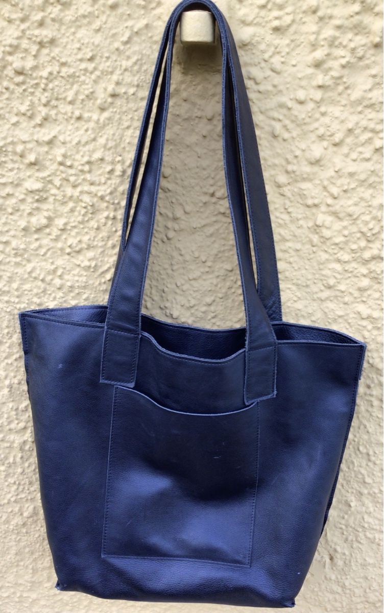 Borse da donna: Ledertasche schwarz – Nuovo (secondo la descrizione) da Ennetbaden venduto da Nab2012