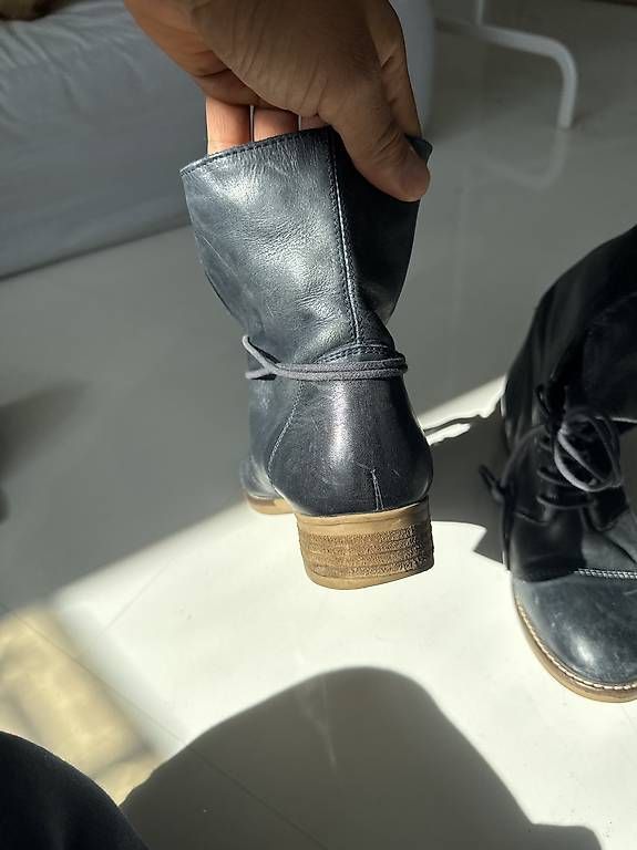 Scarpe da donna: süsse lederstiefel grösse 38 – Usato da Zürich venduto da refg7 3