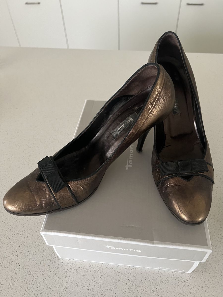 Navyboot Scarpe da donna: Navyboot Pumps Gr 40 – Usato da Zürich venduto da prima.01