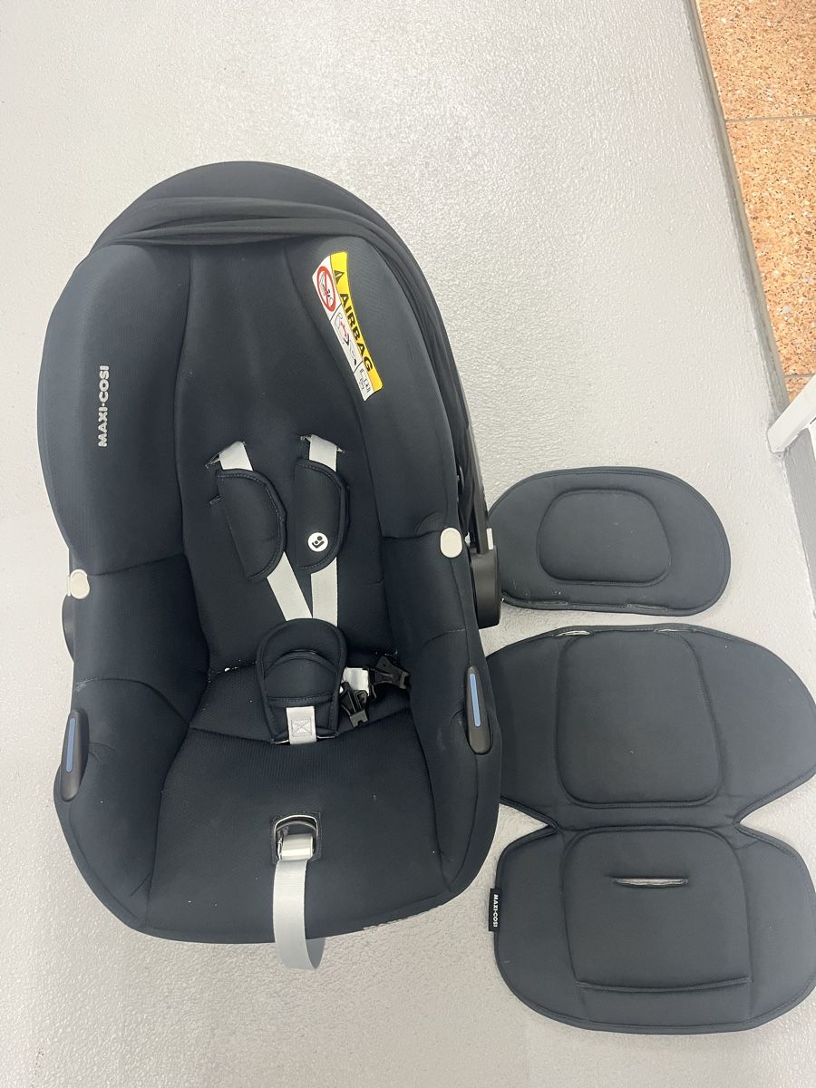 Maxi-Cosi Auto-Kindersitze: Maxicosi Babyschale – Gebraucht aus Unterägeri von mar_6gzc