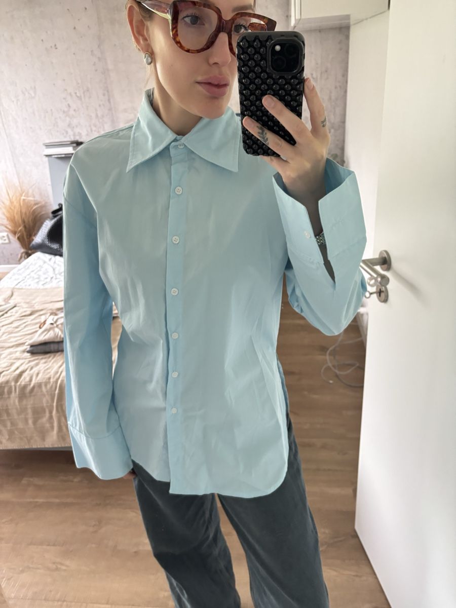 Zara Blusen: Chemise bleu ciel – Gebraucht aus Zürich von mps_9cp7 1