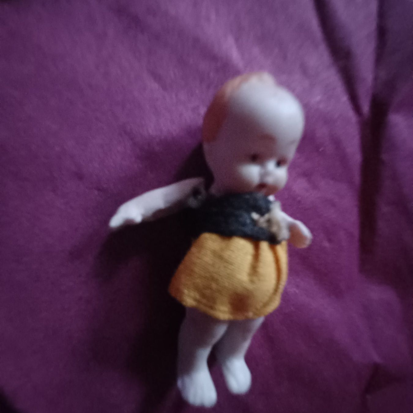 Puppen: altes winziges Püppchen 5 cm gross um1950 – Gebraucht aus Abtwil SG von luupsy 2