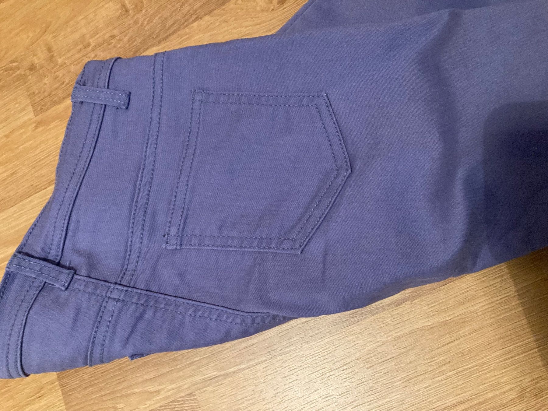 Pantaloni: Mädchenhose Gr. 128 – Usato da Emmenbrücke venduto da JJ_89 3