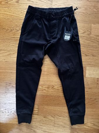 Munstr Kids Skater Hose / Trainerhose Gr. 7 Jahre (neu)