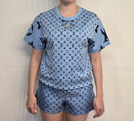 Louis Vuitton T-Shirt mit schwarzem Monogramm-Kettendetail S