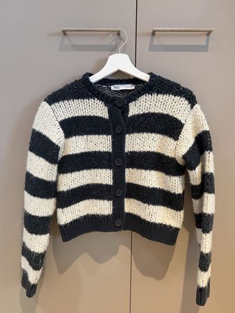 ZARA STRICK-CARDIGAN GESTREIFT