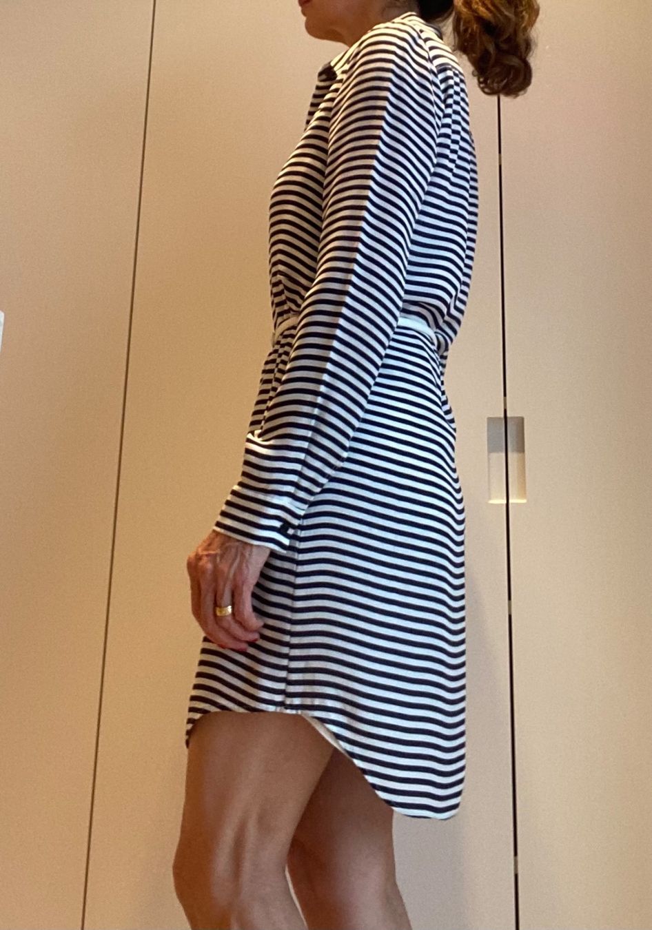 Theory Vestiti: Elegantes Shirt-Kleid – Usato da Oberrieden venduto da mar_8vmz 3