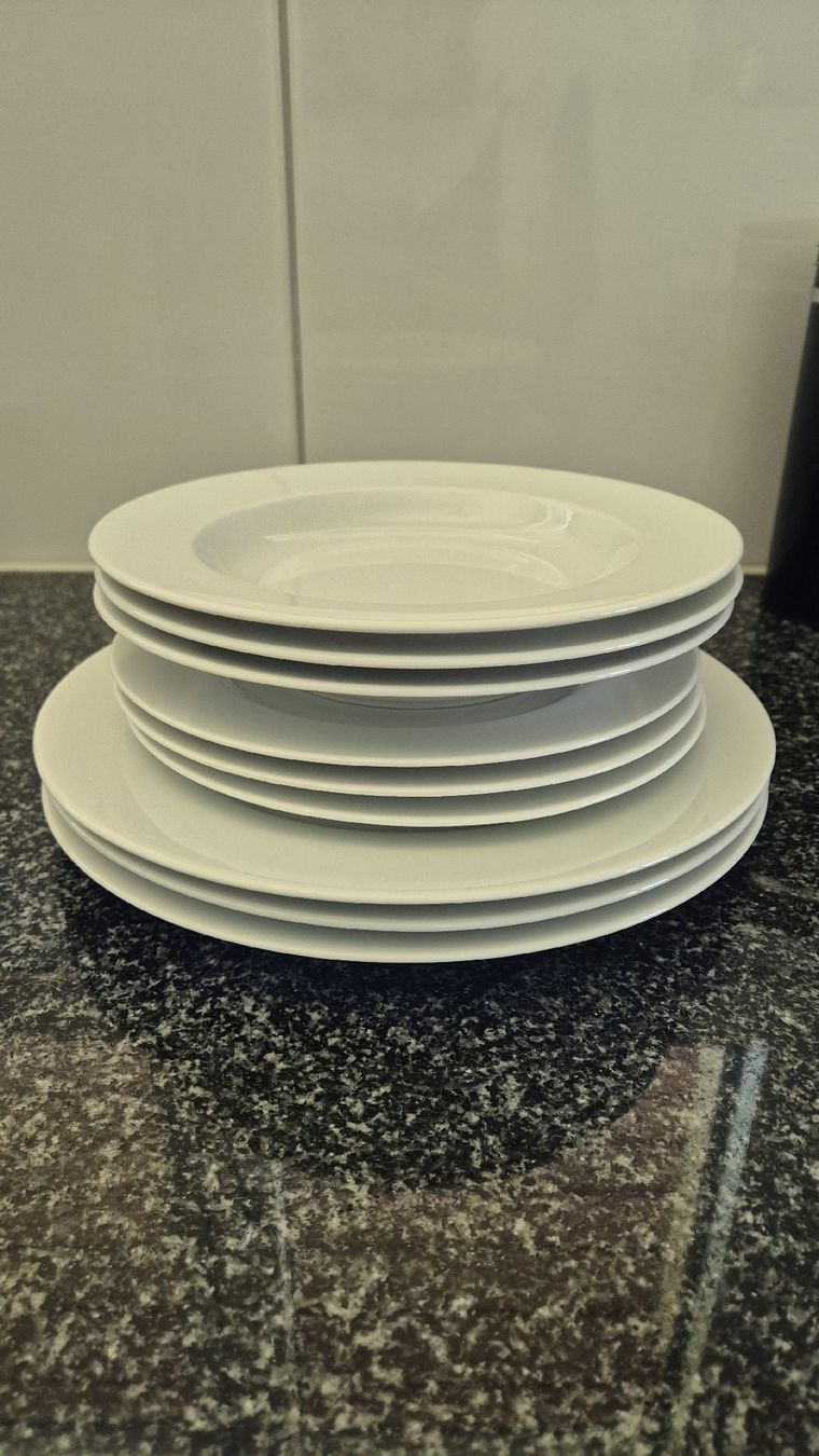 Assiettes: Teller weiss – D'occasion à Worb par adriluc75