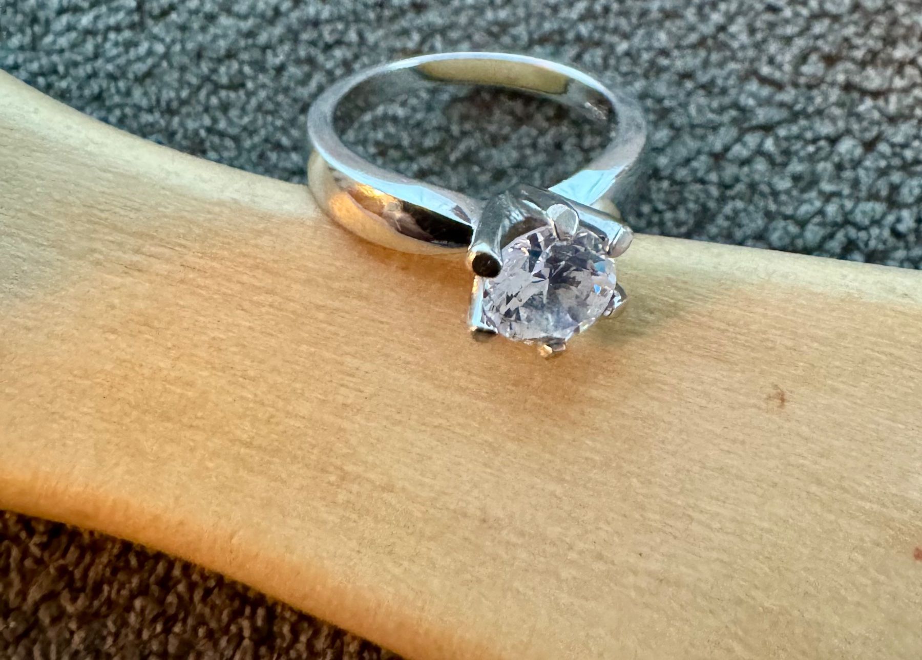 Anelli: Wunderschöner Ring aus Silber Grösse 48 – Usato da Männedorf venduto da Positive81